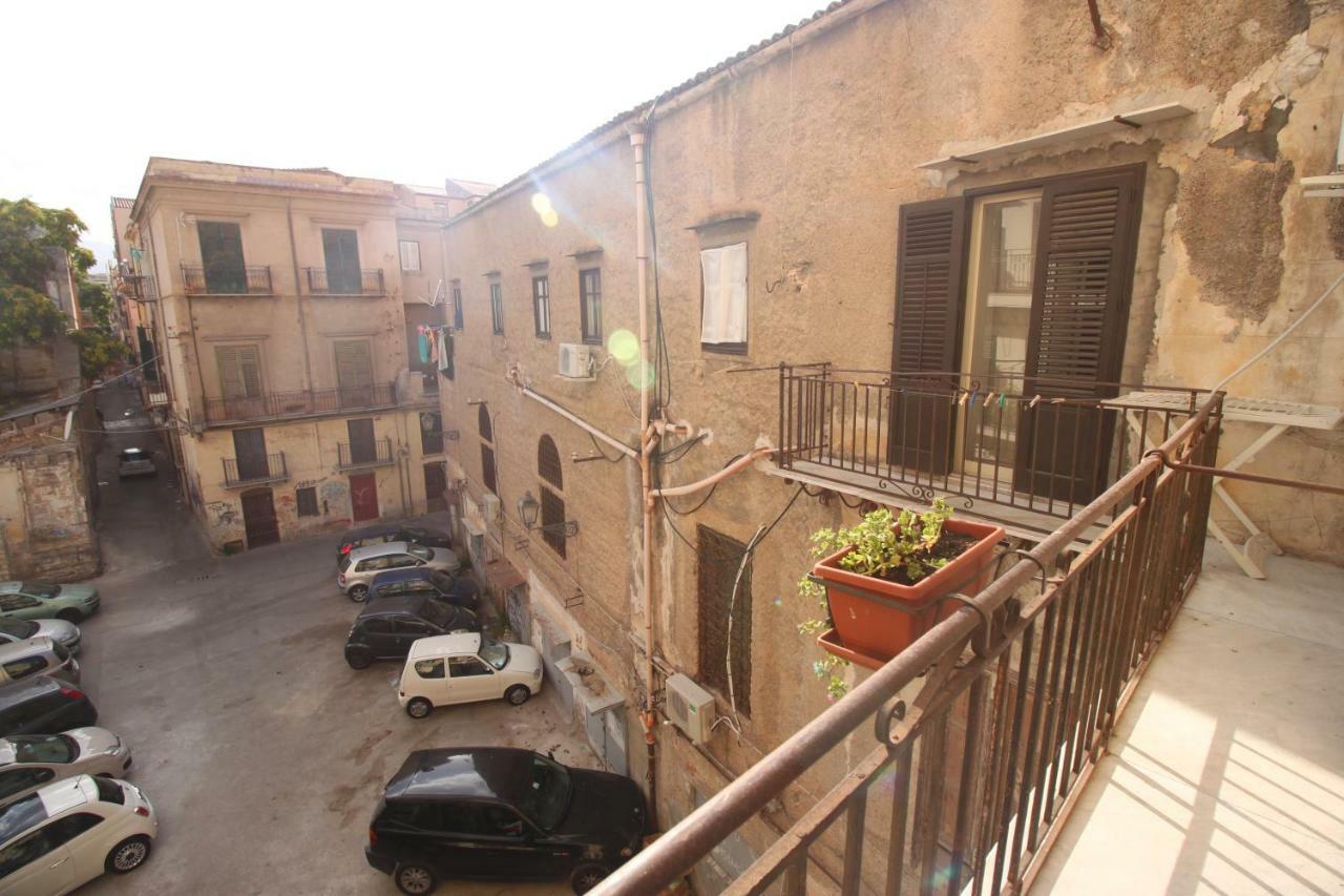 Kaleidos Private Apartment Palermo Exterior photo